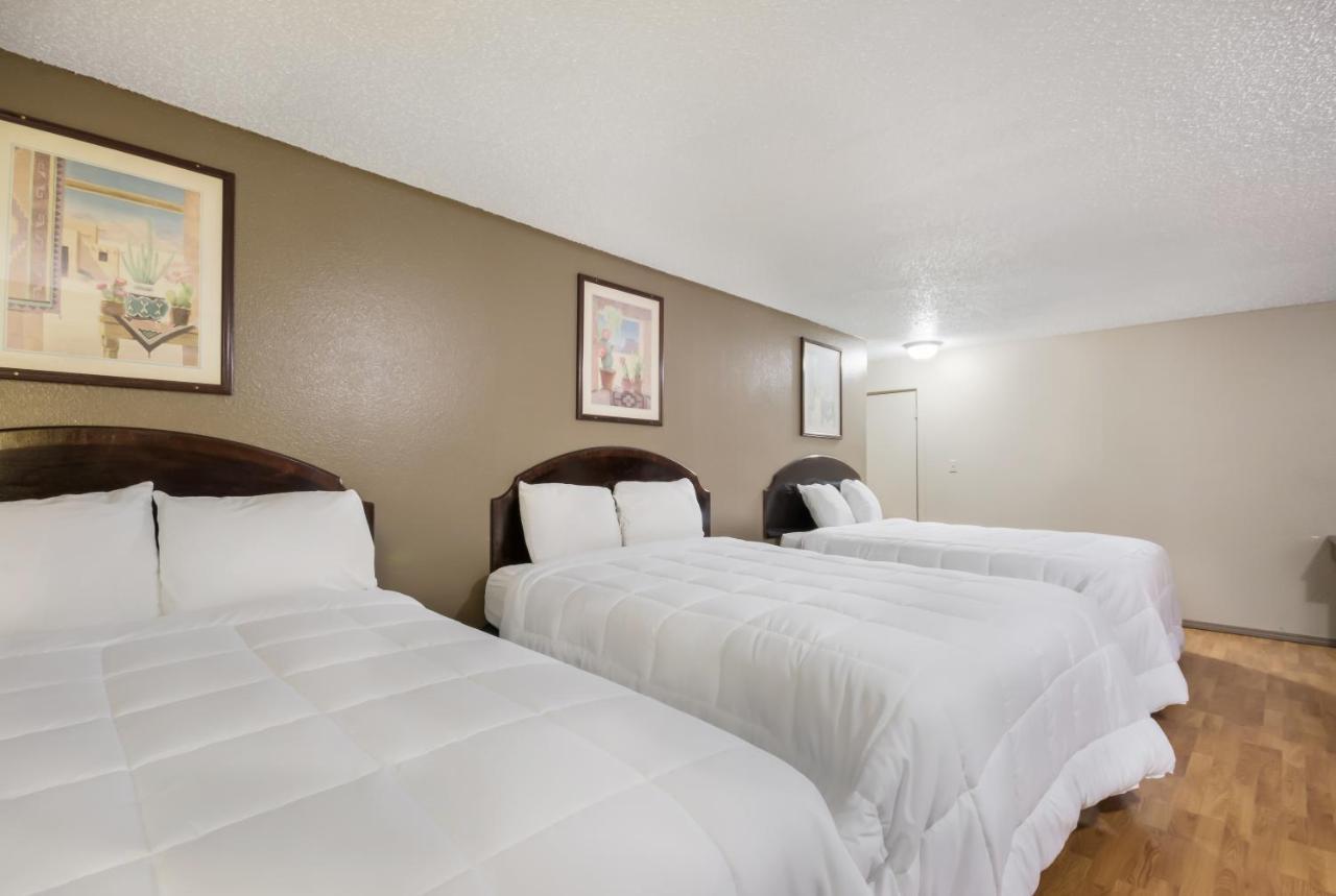 Americas Best Value Inn Woodward At 8Th St Ngoại thất bức ảnh