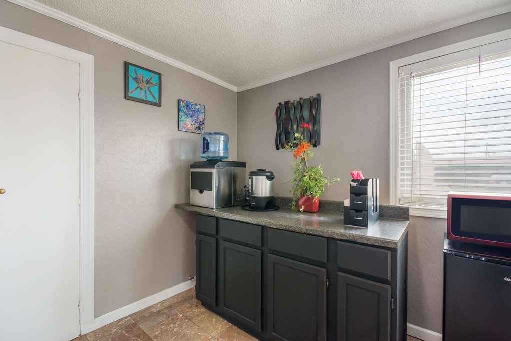 Americas Best Value Inn Woodward At 8Th St Nhà hàng bức ảnh